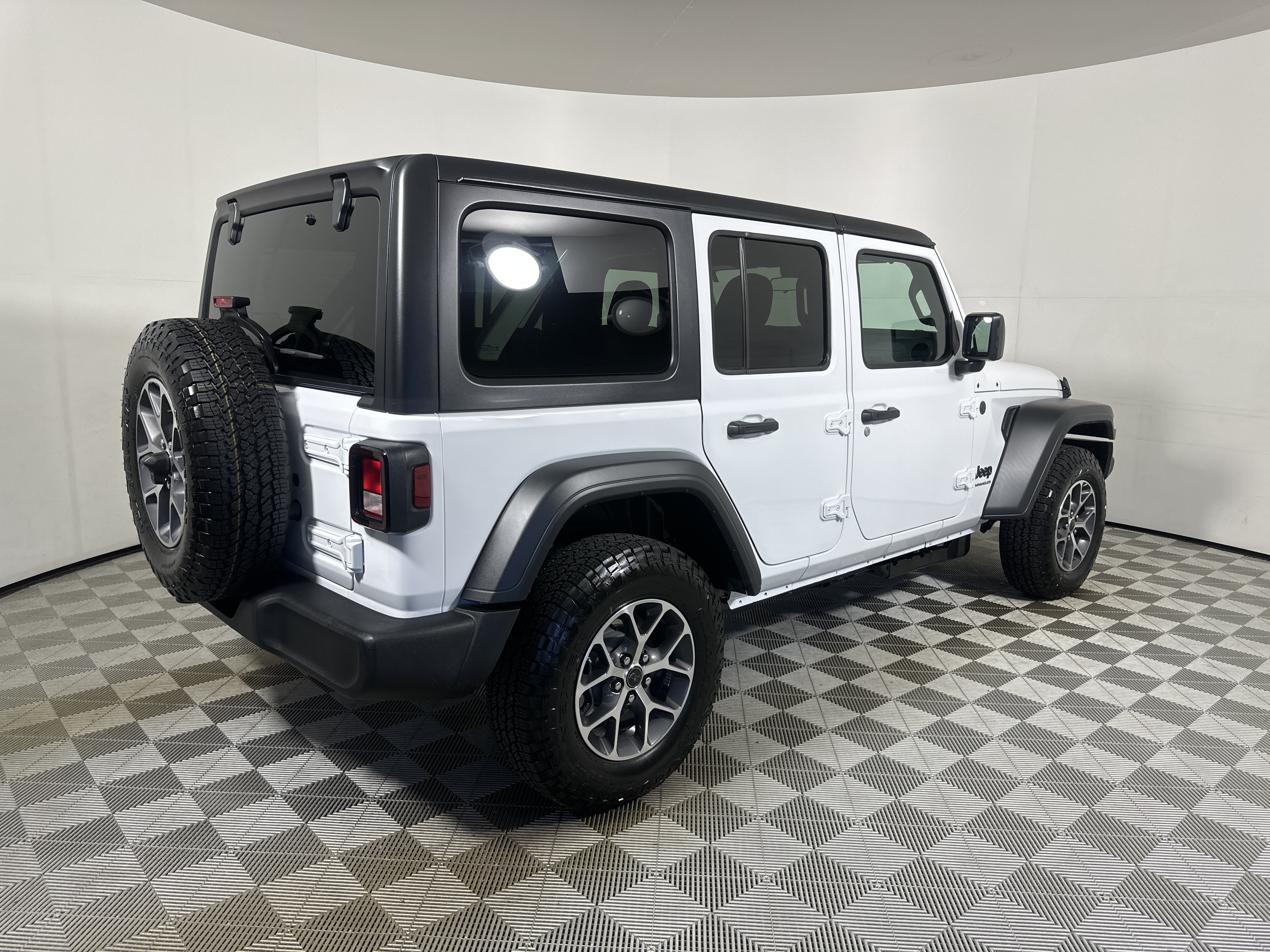 New 2026 Bright White Clearcoat Jeep Sport S image 7
