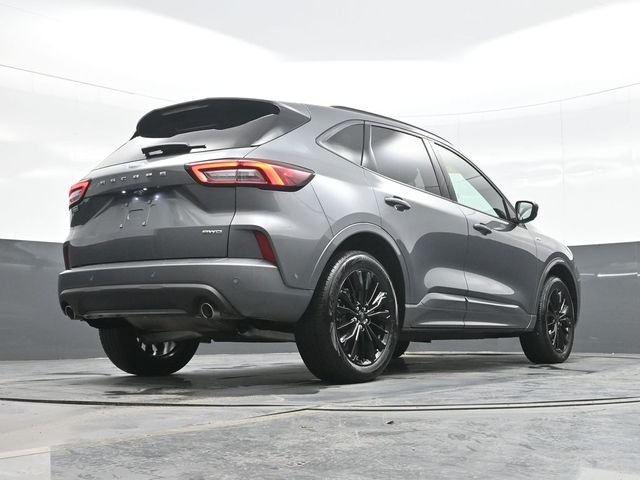 Used 2024 Gray Ford ST-Line Elite image 26