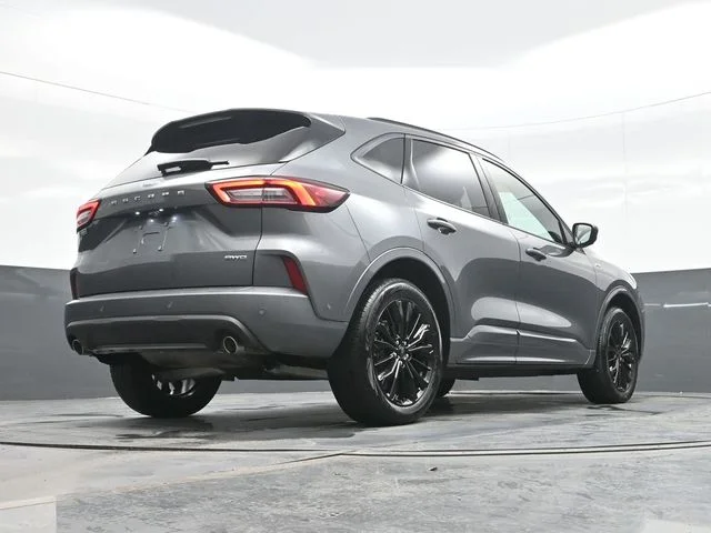 Used 2024 Gray Ford ST-Line Elite image 26