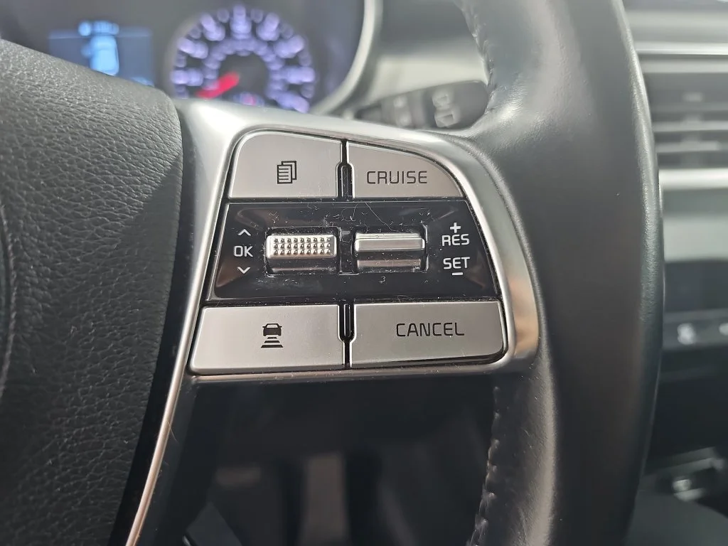 Used 2021 Gray Kia LX image 20