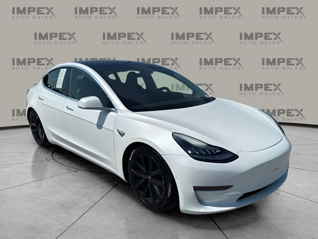 Used 2019 White Tesla Long Range image 7