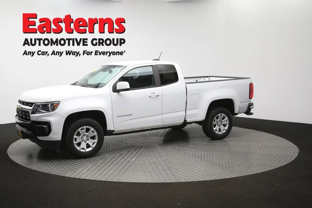 Used 2022 White Chevrolet LT image 57