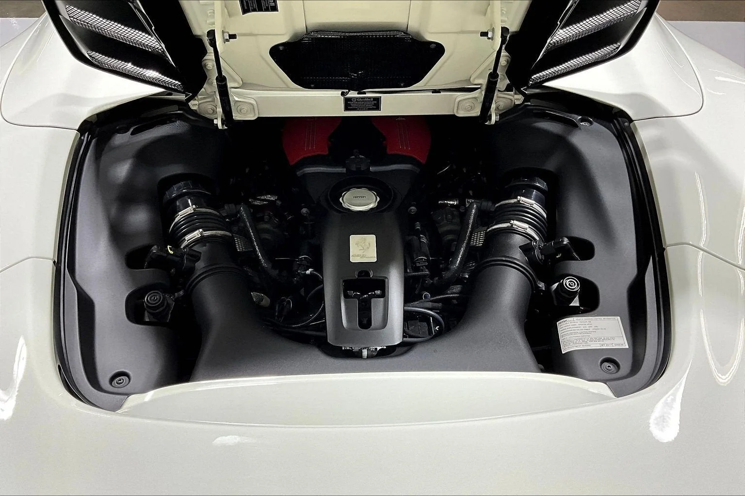 Certified Used 2017 Bianco Avus Ferrari  image 23