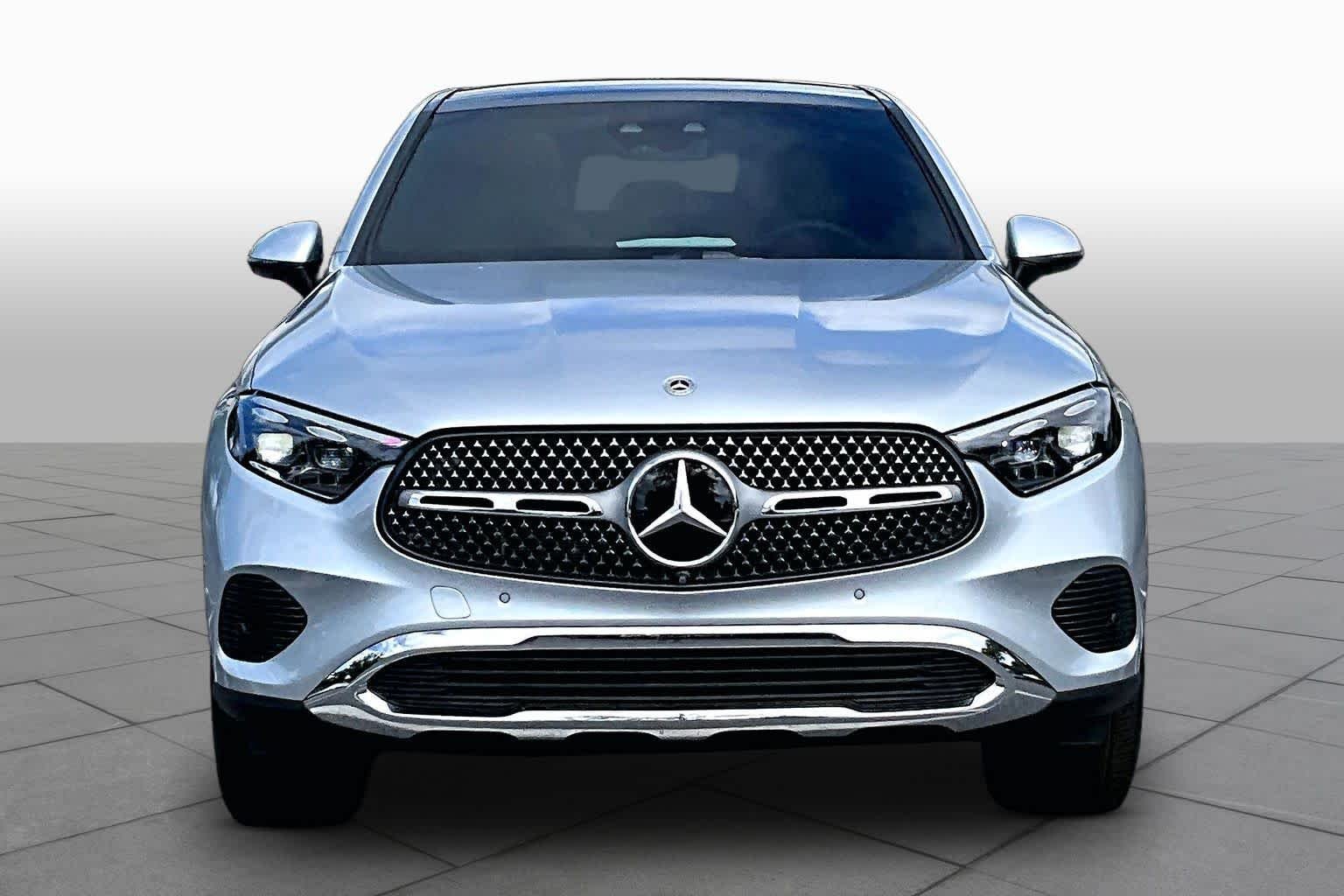 Certified Used 2025 Cirrus Silver Metallic Mercedes-Benz GLC 300 image 4