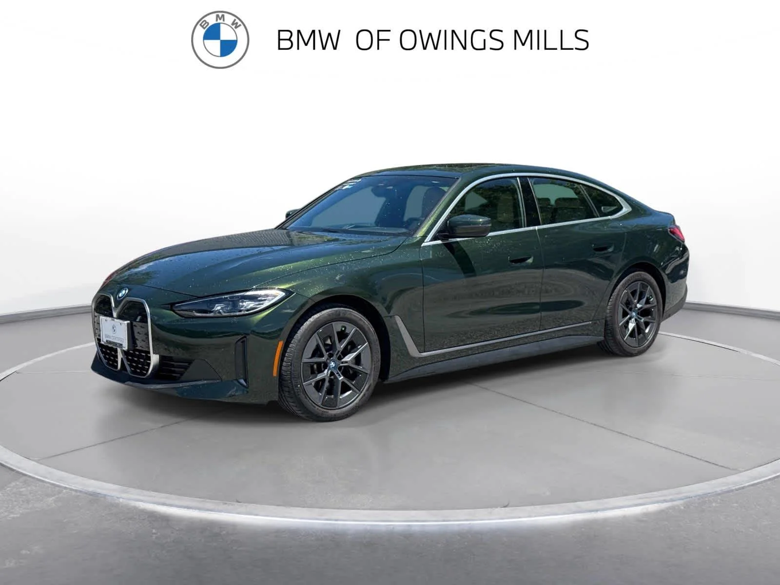 2023 BMW i4 eDrive35's photo
