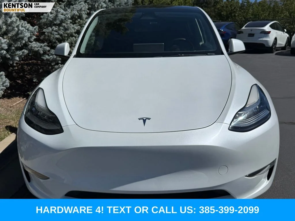 Used 2023 White Tesla Long Range image 2