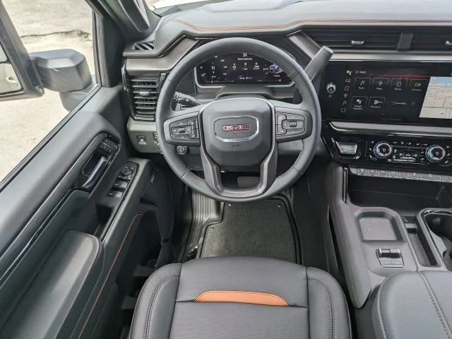 2026 GMC Sierra 2500HD AT4 - Photo 17