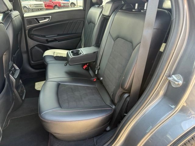 Used 2024 Gray Metallic Ford ST Line image 35