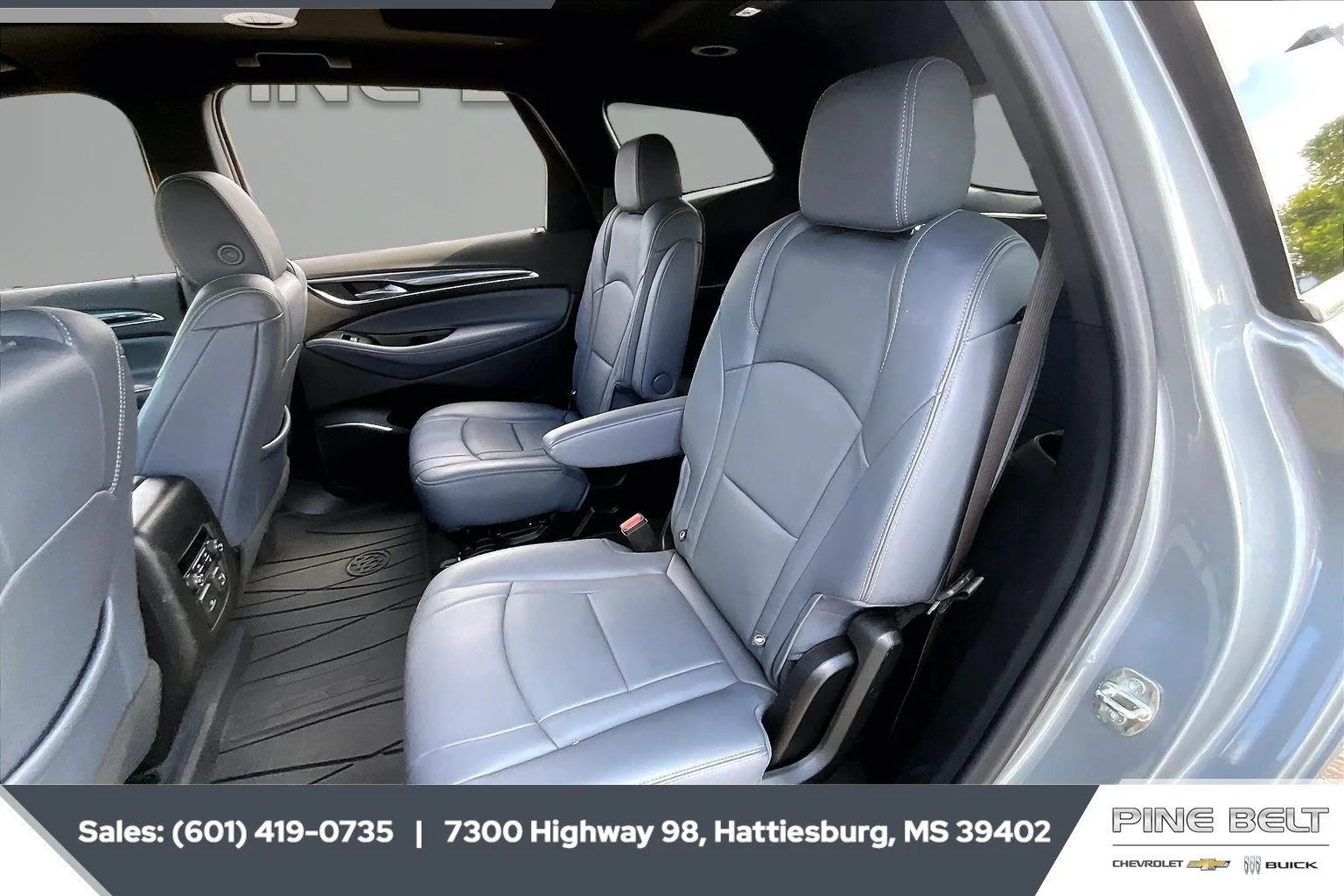 Used 2023 Includes Pitch Dark Night lower exterior accent color.) Buick Premium image 19