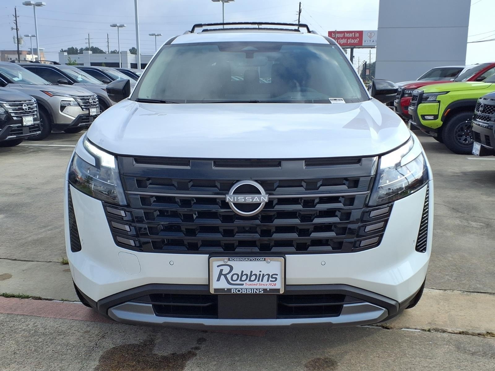 2026 Nissan Pathfinder Platinum White at Robbins Nissan