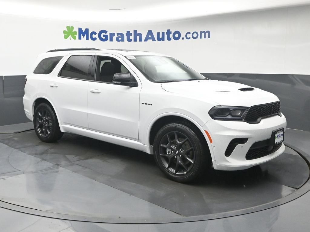 New 2026 White Knuckle Clear-Coat Exterior Paint Dodge GT Plus HEMI V8 image 2