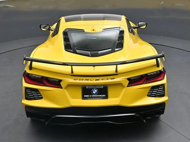 Used 2025 Yellow Chevrolet Stingray image 28