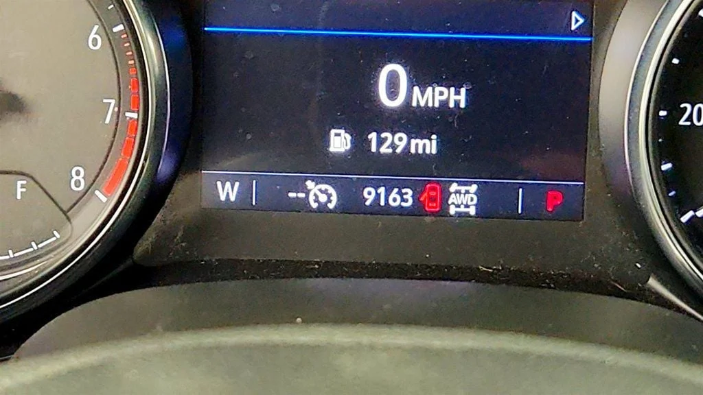 Used 2023 Moonstone Gray Metallic Buick AWD 4dr Preferred w/ OnStar & Connected Svcs & Cold Weather Pkg image 15