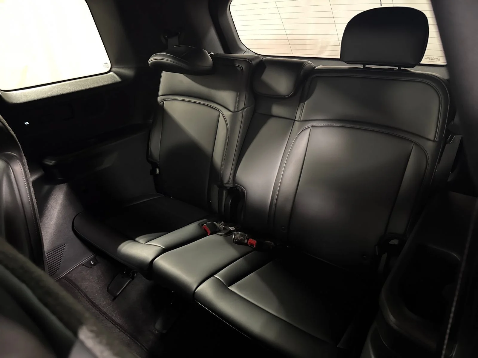 New 2027 Black Jade Green Kia X-Line SX image 21