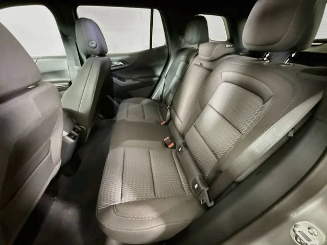 New 2027 Sterling Gray Metallic Chevrolet LT image 25