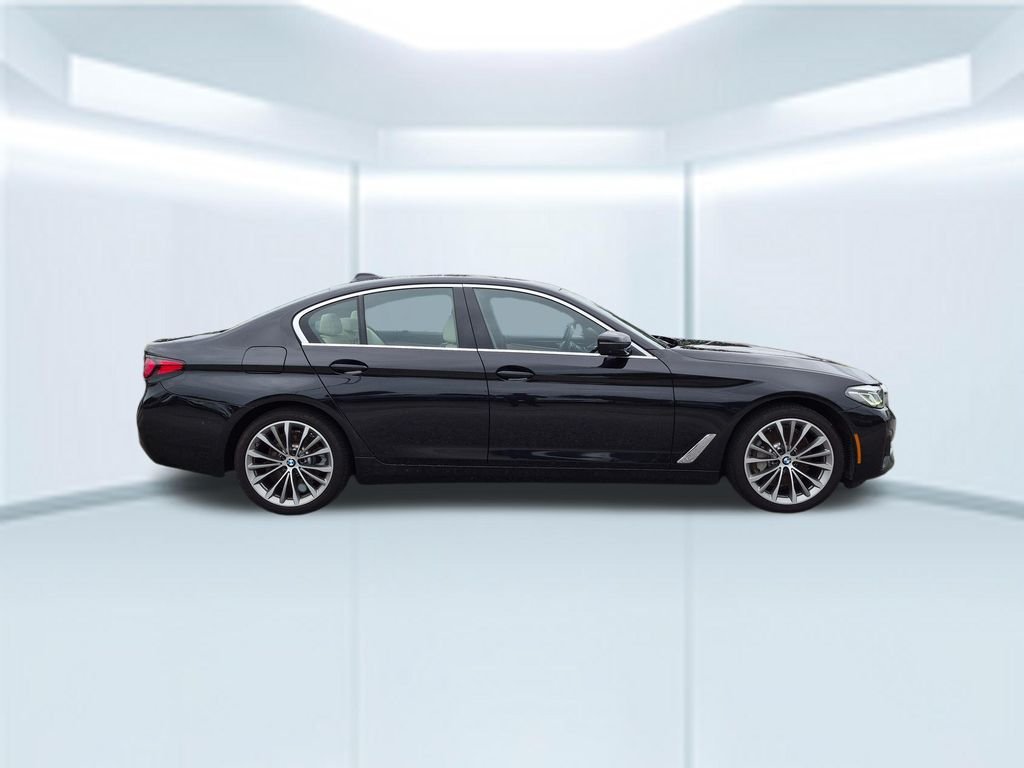 Used 2021 Black BMW 530e iPerformance image 6