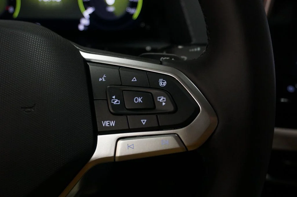 2026 Volkswagen Atlas Cross Sport SEL Premium R-LINE - Photo 23