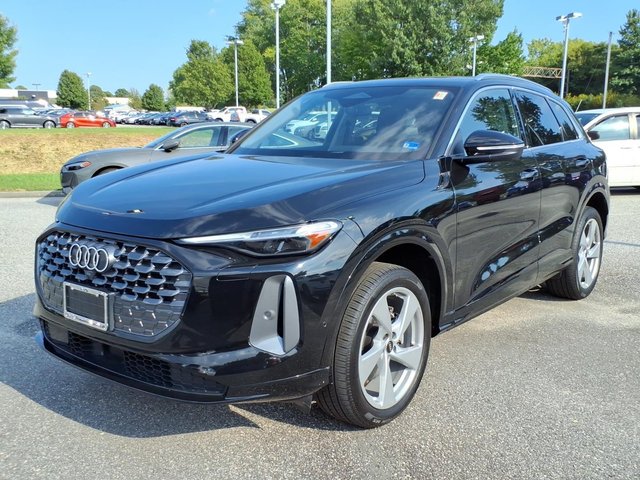 2025 Audi Q5 Premium Plus