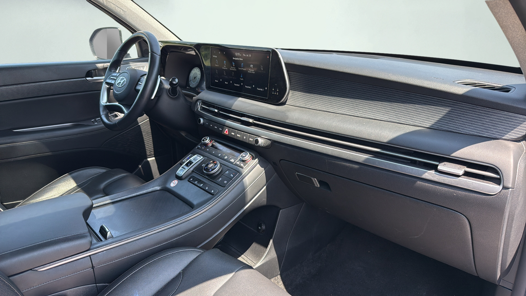 Used 2024 White Hyundai Limited image 44