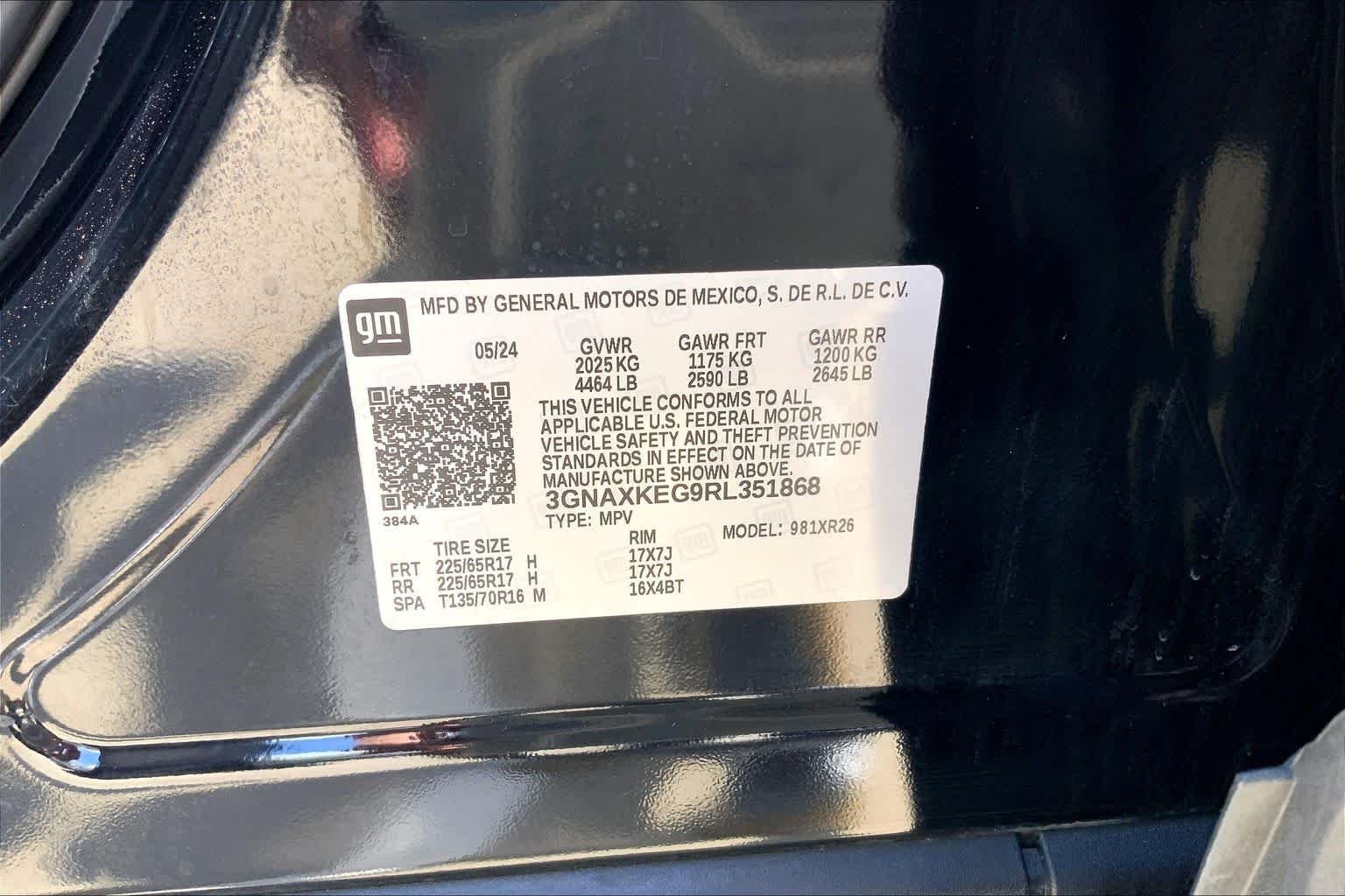 Used 2024 Mosaic Black Metallic Chevrolet LT image 33