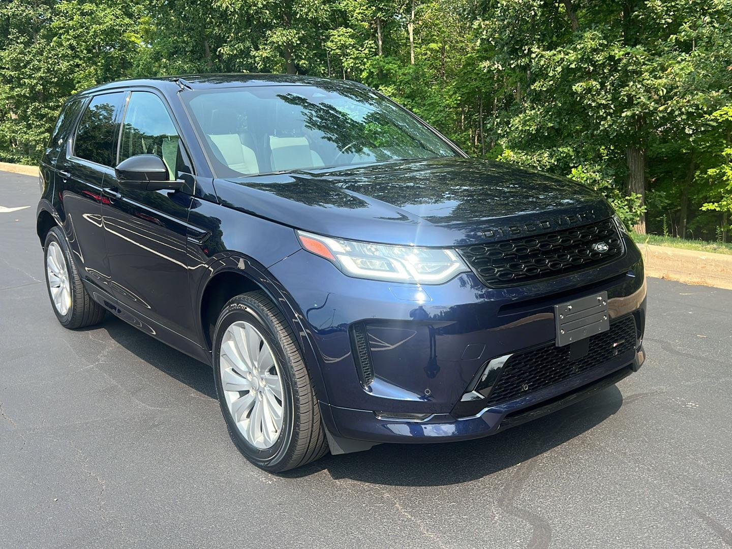 Used 2022 Portofino Blue Metallic Land Rover S R-Dynamic image 6