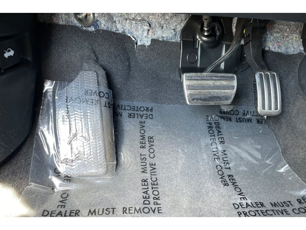 Certified Used 2024 Sonic Gray Pearl Honda Sport image 40