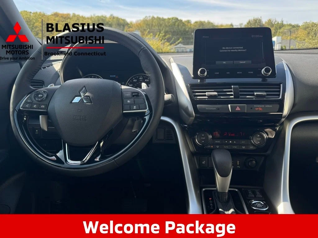 New 2025 Black Mitsubishi SEL image 16
