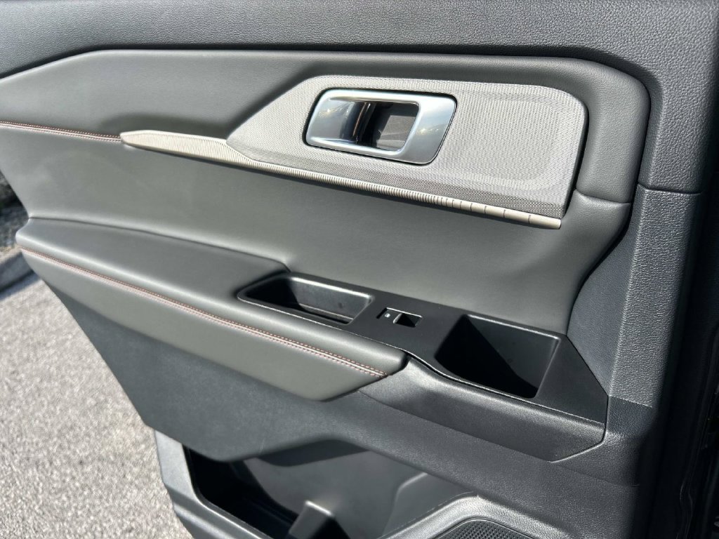 Certified Used 2026 Carbonized Gray Metallic Ford Active image 17