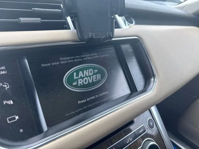 Used 2015 Blue Land Rover 3.0L V6 Supercharged HSE image 47