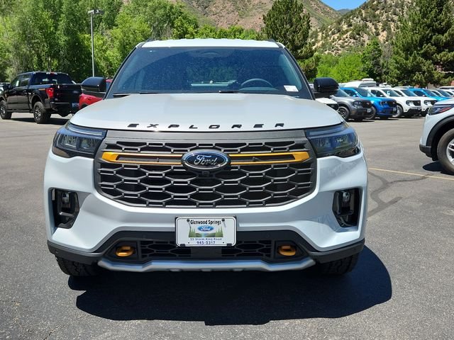 New 2026 Space White Metallic Ford Tremor® image 6