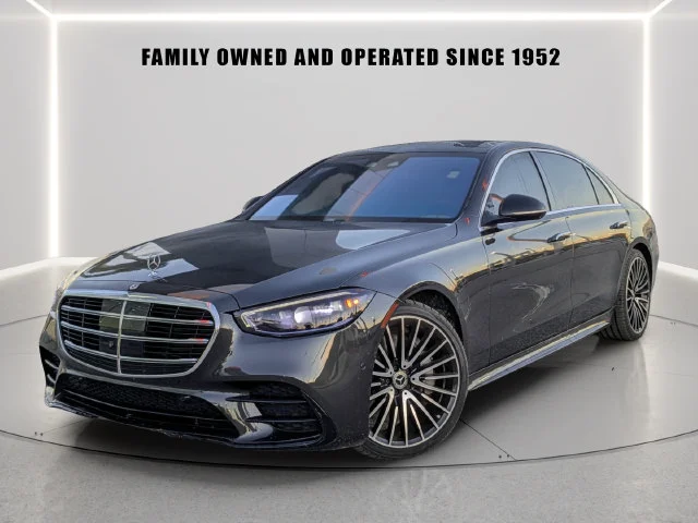 Used 2022 Black Mercedes-Benz S 500 image 2