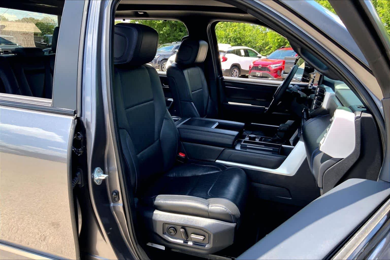 Used 2025 Magnetic Gray Metallic Toyota Platinum image 9