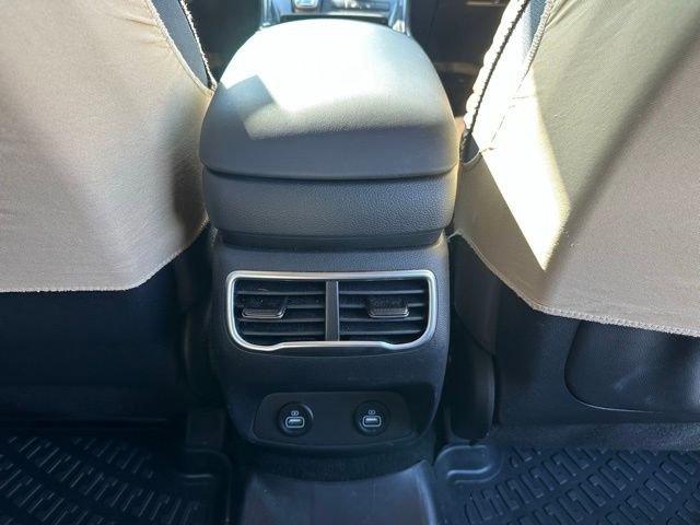 Used 2023 White Hyundai SEL image 31