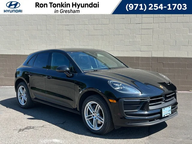 2024 Porsche Macan Base
