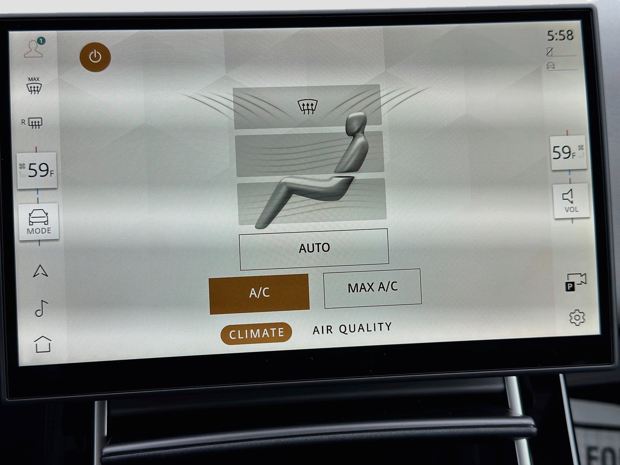 New 2026 Fuji White Land Rover Core S image 34