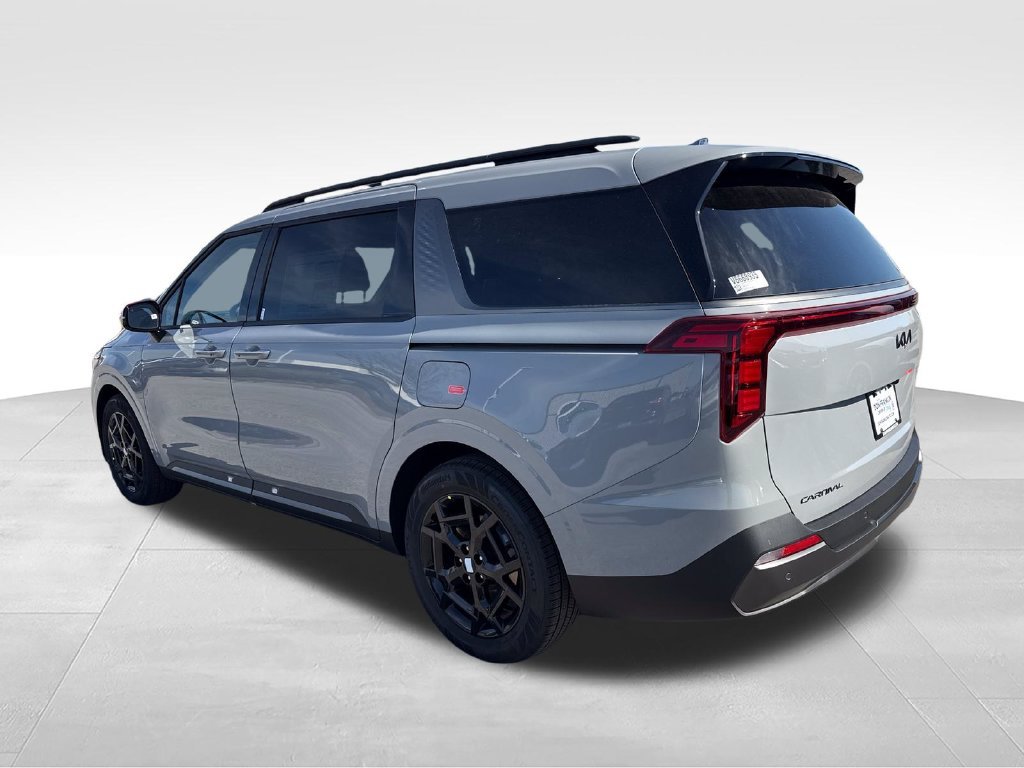 New 2027 Silver Kia EX image 3