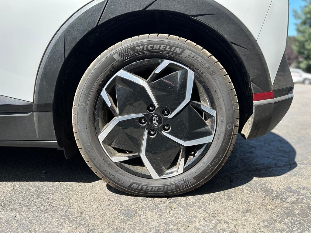 Certified Used 2024 Gray Hyundai SEL image 10