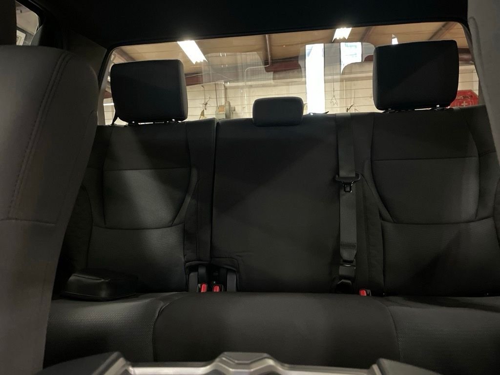 2026 Toyota Tundra SR5 - Photo 17