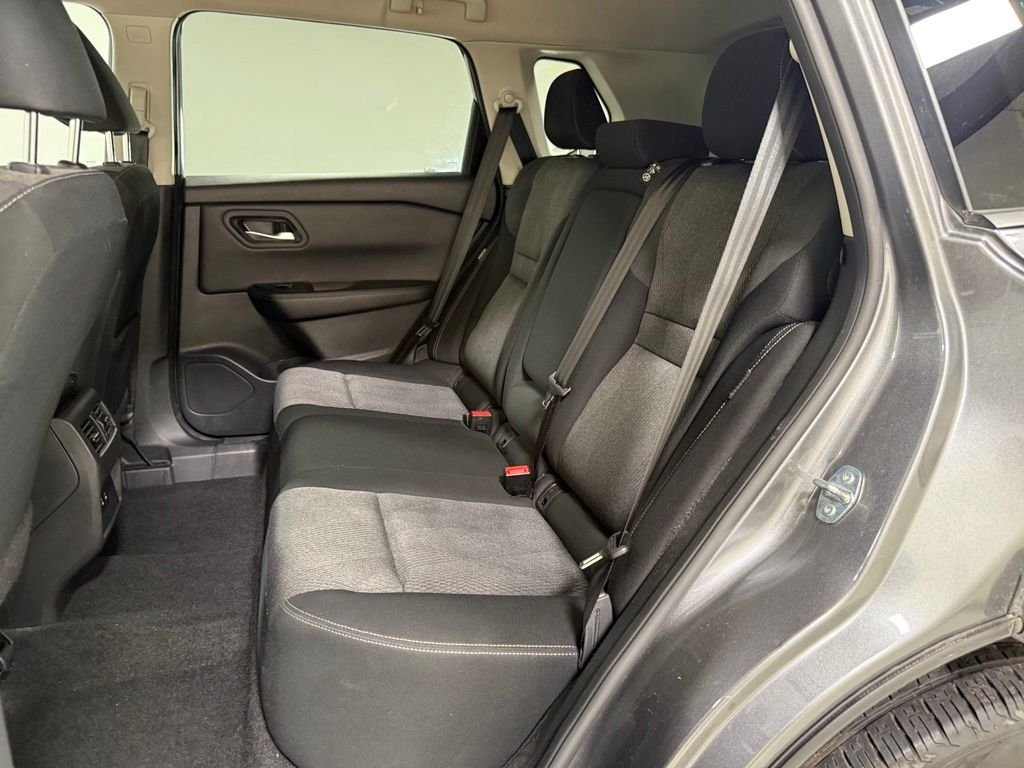Used 2025 Gray Nissan SV image 16