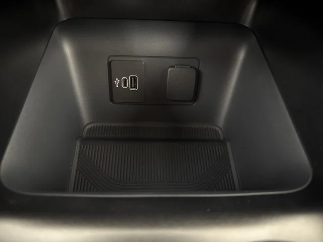 New 2026 Agate Black Metallic Ford ST-Line image 17