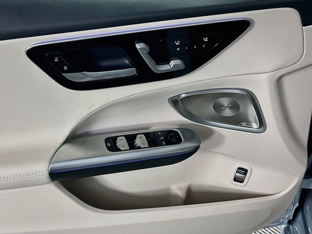 Used 2026 Silver Mercedes-Benz C 300 image 18
