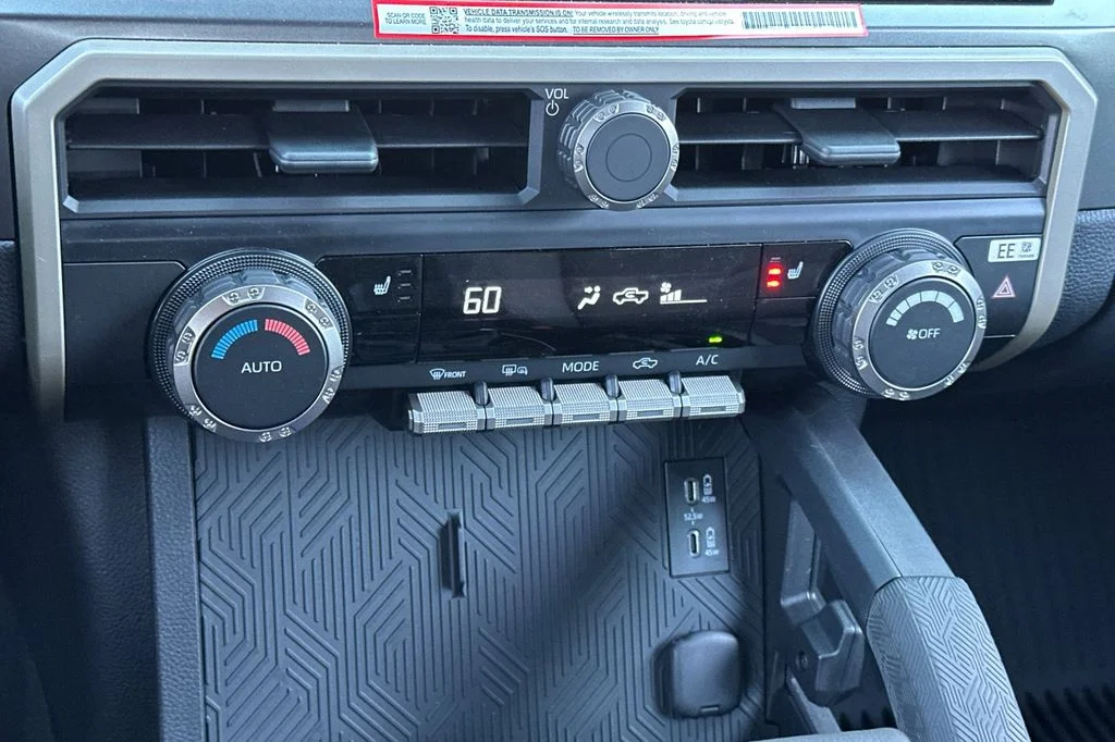 2025 Toyota Tacoma TRD Off Road - Photo 19
