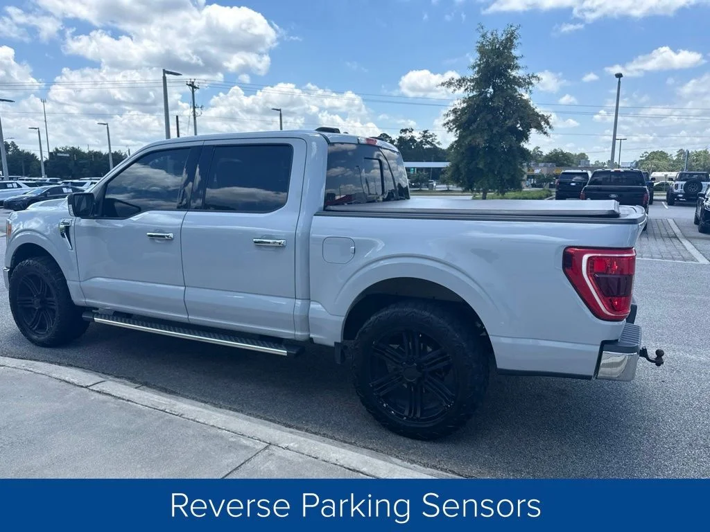 Used 2023 Gray Ford XLT image 4