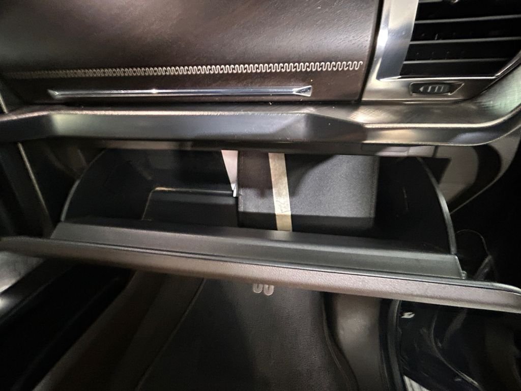 Used 2021  Ford King Ranch image 28