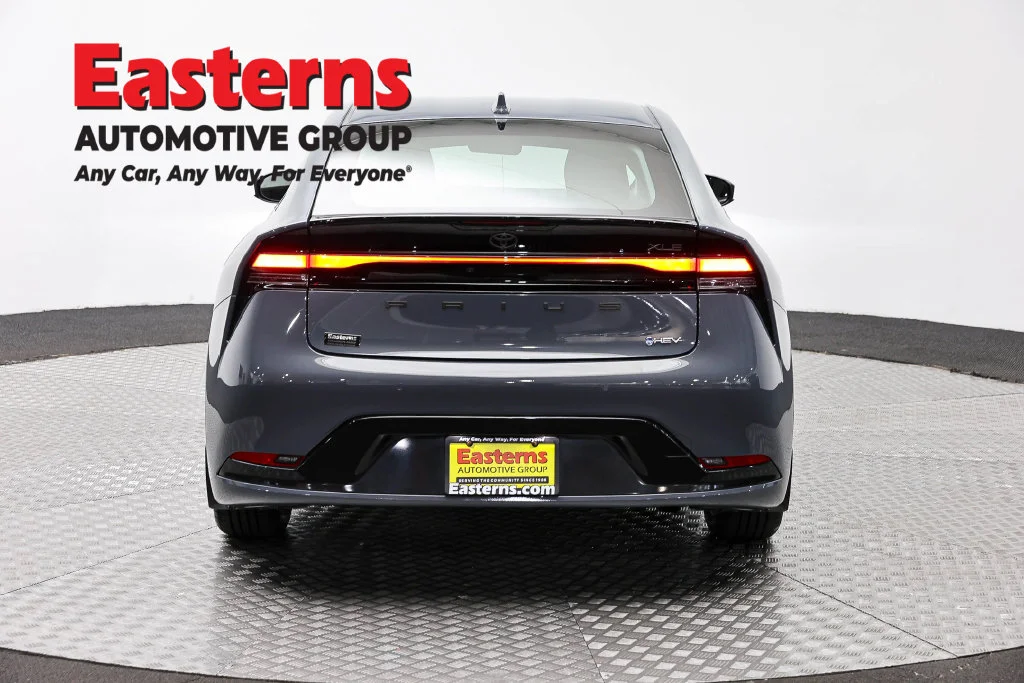 Used 2023 Gray Toyota XLE image 7