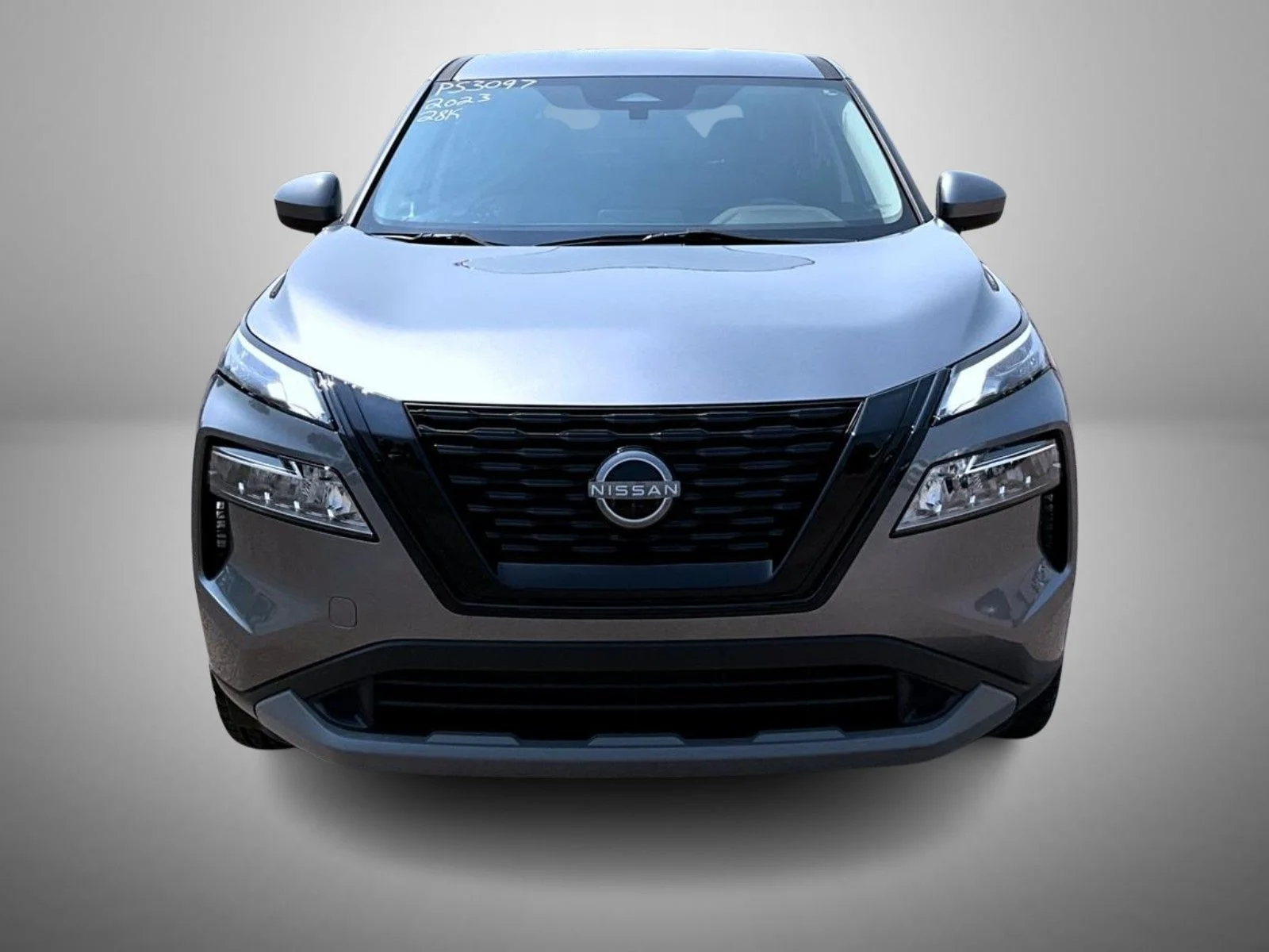 Used 2023 Gray Nissan SV image 2