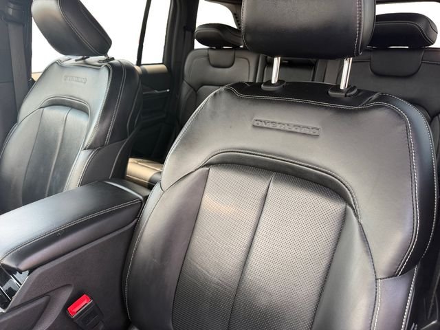 Used 2022 White Jeep Overland 4xe image 17