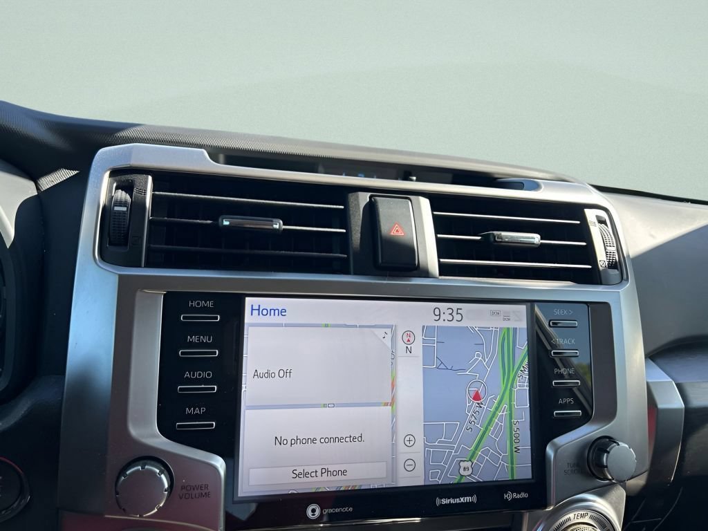 Used 2023 Ice Toyota SR5 image 25