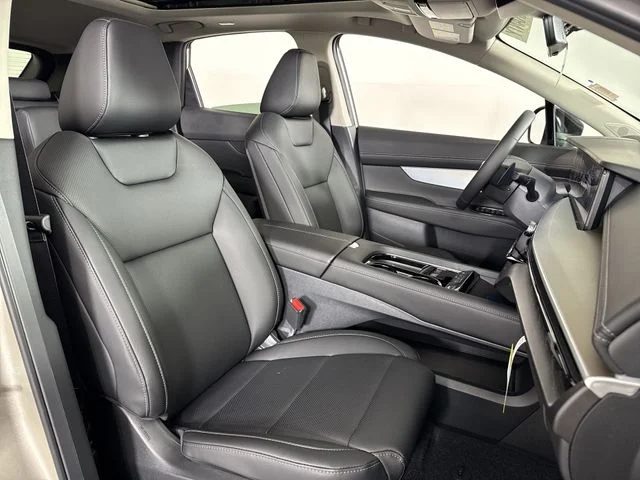 New 2026 Champagne Silver Metallic Nissan SL image 25