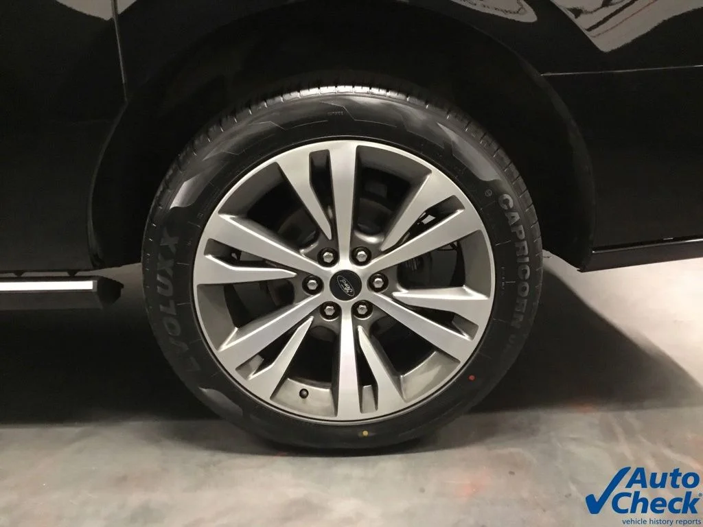 Used 2021 Black Ford Platinum image 26